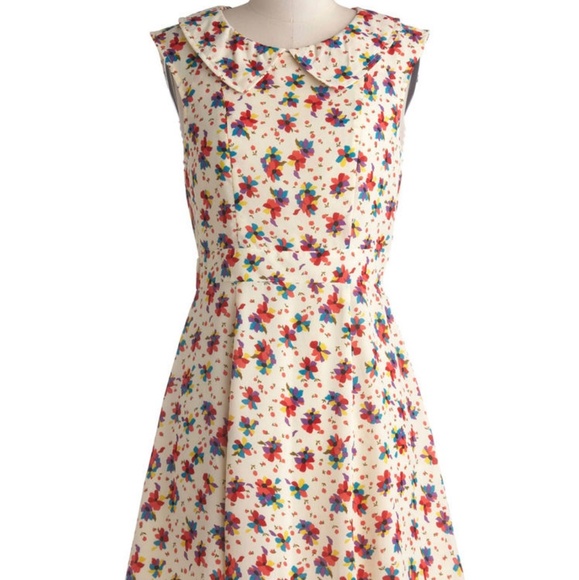Modcloth Dresses & Skirts - Patterned, Peter Pan Collar Dress